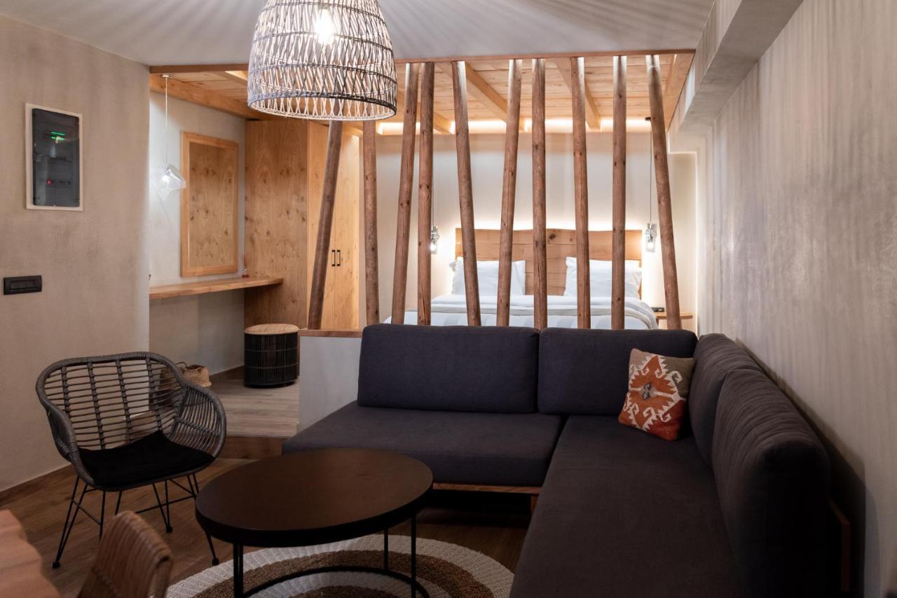 Theros By Agora Luxury Apartments In The Heart Of Heraklion Esterno foto