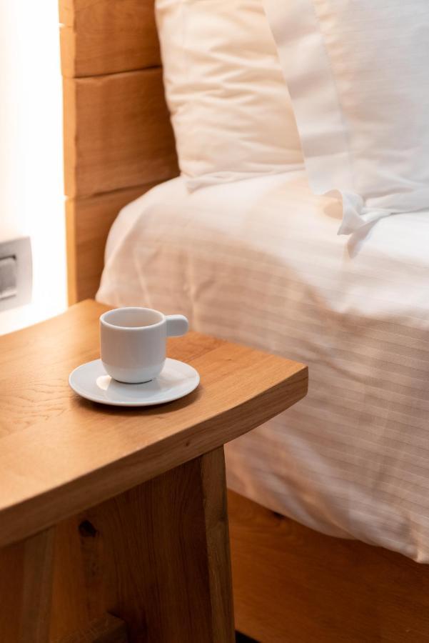 Theros By Agora Luxury Apartments In The Heart Of Heraklion Esterno foto